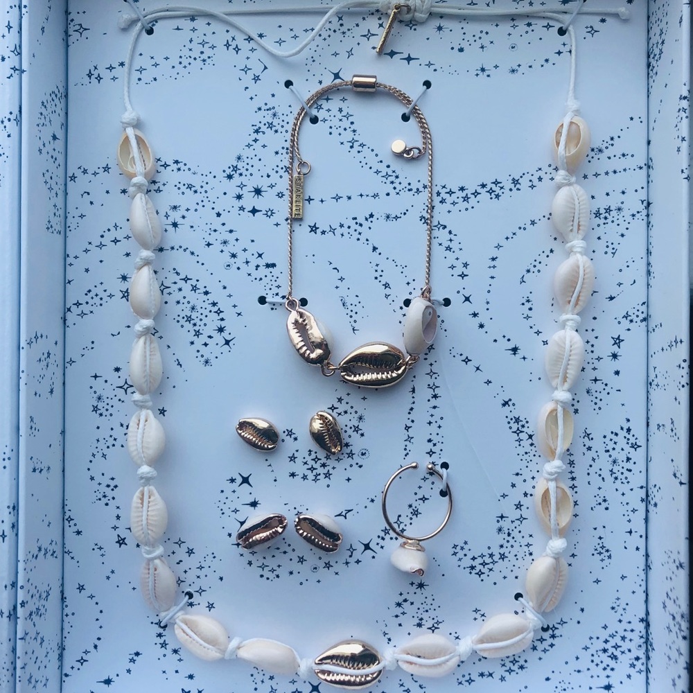 Hannah Meloche Starlite Village - Sea Collection